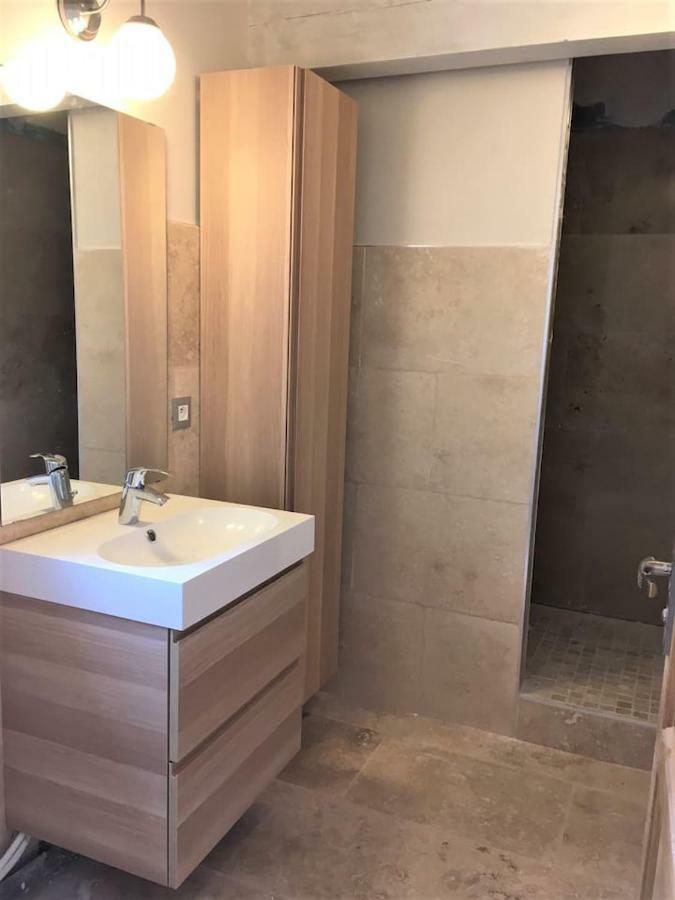 Vila Coquet 2 Pieces Au Calme Avec Piscine Fontvieille Exteriér fotografie