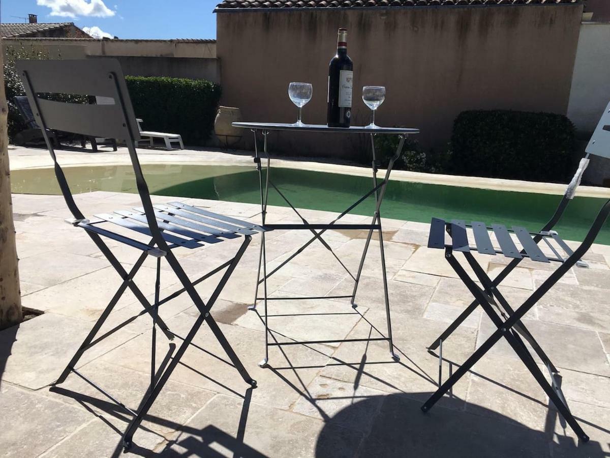 Vila Coquet 2 Pieces Au Calme Avec Piscine Fontvieille Exteriér fotografie